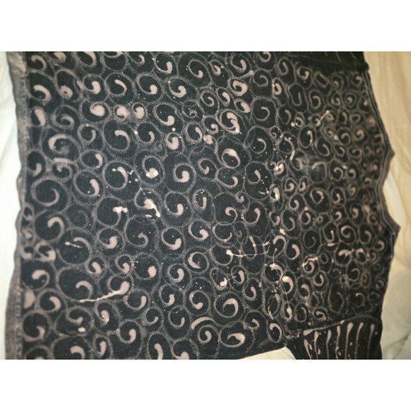 Beetlejuice Beetlejuice Graphic Bleach Tie Dye T-Shirt 2024 Ripple Junction Hot - Picture 9 of 10